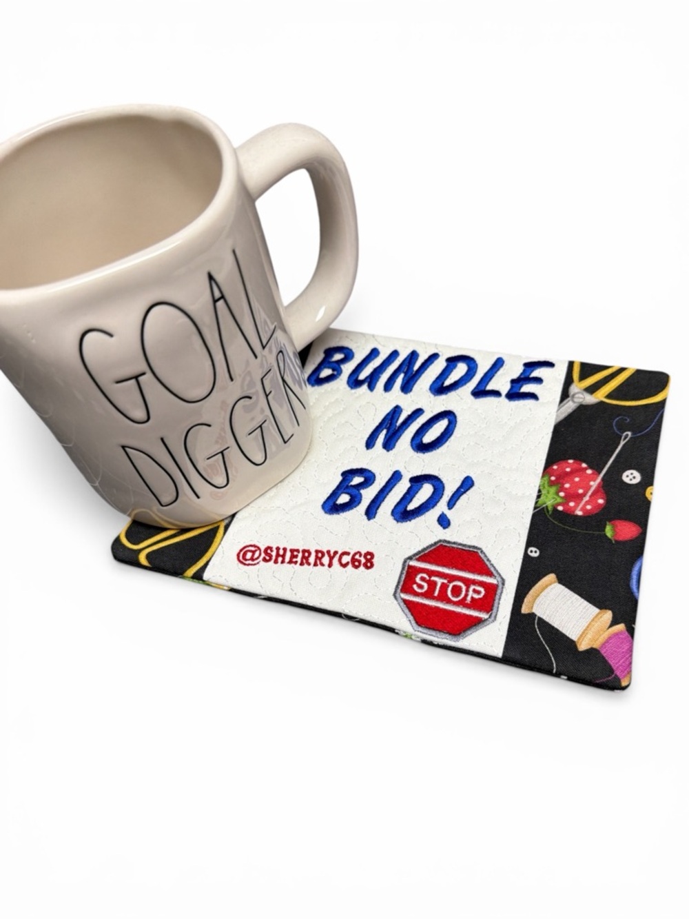 Custom Hand Crafted “Bundle, No Bid” Sign Mug Rug Coaster you pick the fabric - Picture 3 of 10